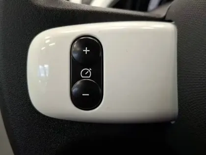 Photo 32 Renault Twingo  III E-Tech