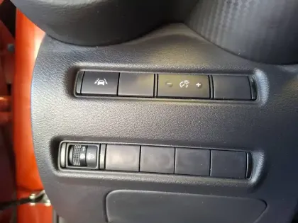 Photo 26 Nissan Juke  HYBRID 143