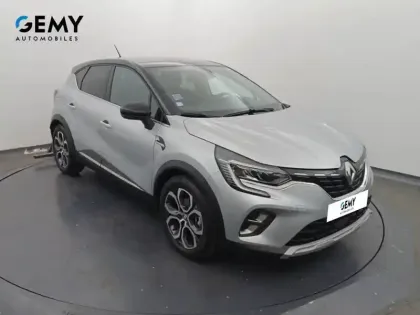 Photo 17 Renault Captur  E-Tech 145 - 21