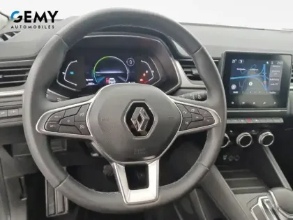 Photo 27 Renault Captur  E-Tech 145 - 21