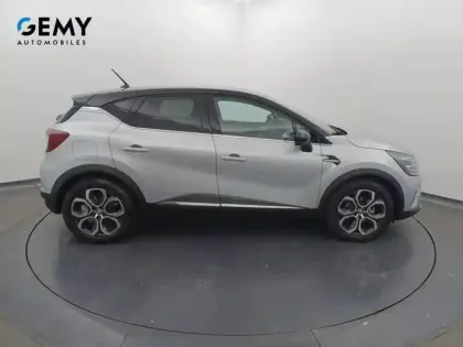 Photo 18 Renault Captur  E-Tech 145 - 21