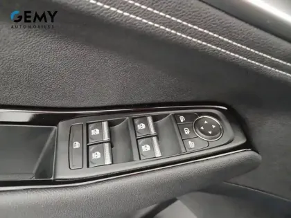 Photo 32 Renault Austral  full hybrid E-Tech 200 ch
