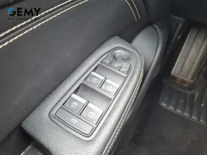Photo 24 Renault Arkana  E-Tech full hybrid 145 GSR2