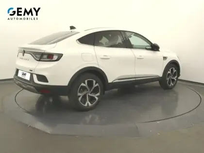Photo 39 Renault Arkana  E-Tech full hybrid 145 GSR2