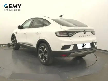 Photo 30 Renault Arkana  E-Tech full hybrid 145 GSR2