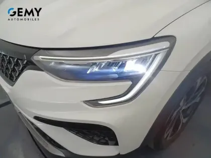 Photo 37 Renault Arkana  E-Tech full hybrid 145 GSR2