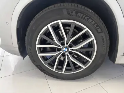 Photo 11 BMW X1  sDrive 18d 150ch DKG7
