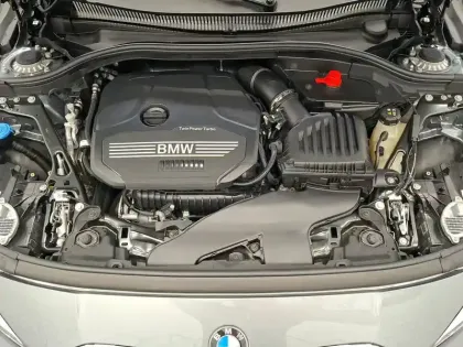 Photo 9 BMW Serie 1 118i 136 ch DKG7