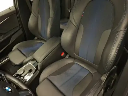 Photo 12 BMW Serie 1 118i 136 ch DKG7