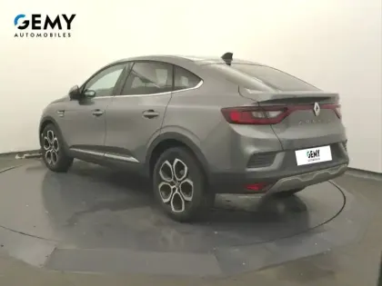 Photo 21 Renault Arkana  mild hybrid 140 EDC FAP - 22