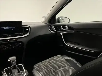 Photo 8 Kia Xceed 1.6 GDI PHEV 141CH DCT6