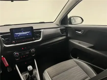 Photo 7 Kia Stonic 1.0 T-GDI 100 CH BVM6