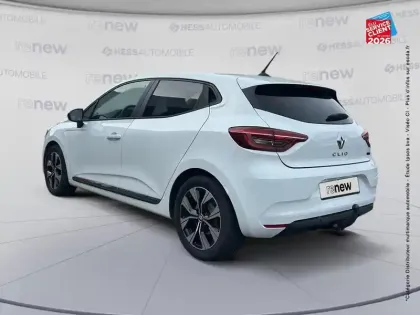 Photo 7 Renault Clio  1.6 E-Tech hybride 145ch Evolution