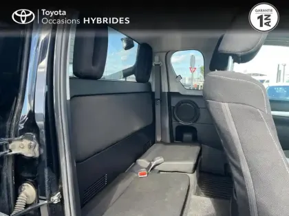 Photo 6 Toyota Hilux  2.4 D-4D 150ch X-Tra Cabine Légende 4WD BVA RC23