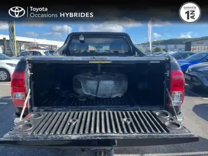 Photo 9 Toyota Hilux  2.4 D-4D 150ch X-Tra Cabine Légende 4WD BVA RC23