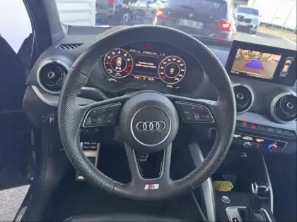 Photo 5 Audi Q2  35 TFSI 150ch Design S tronic 7