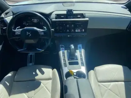 Photo 9 DS DS 7  E-TENSE 4x4 300ch Esprit Voyage