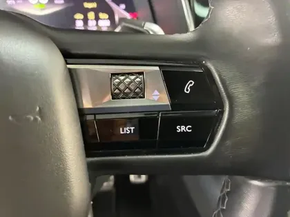 Photo 46 DS DS 7  E-TENSE 4x4 300ch Esprit Voyage