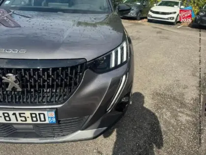 Photo 12 Peugeot 2008  1.2 PureTech 130ch S&S GT