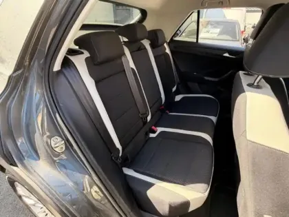 Photo 6 Volkswagen T-roc  1.5 TSI EVO 150ch Carat DSG7 S&S