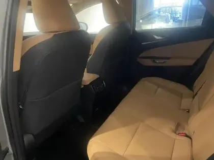 Photo 7 Lexus Nx  450h+ Luxe 4WD MY24