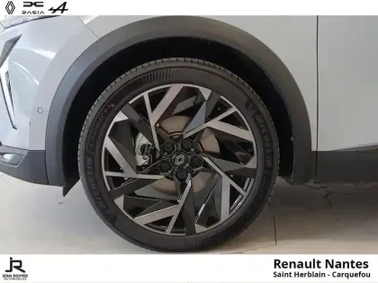Photo 8 Renault Symbioz  1.6 E-Tech full hybrid 145ch esprit Alpine - Pack Iconic