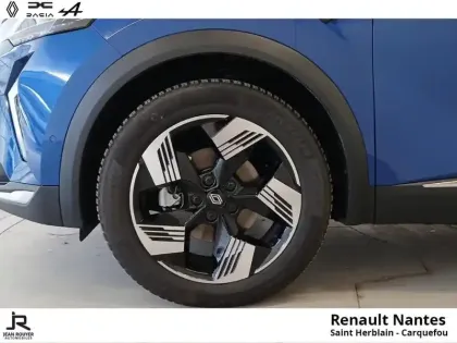 Photo 8 Renault Symbioz  1.8 E-Tech full hybrid 160ch Iconic - Toutes Options