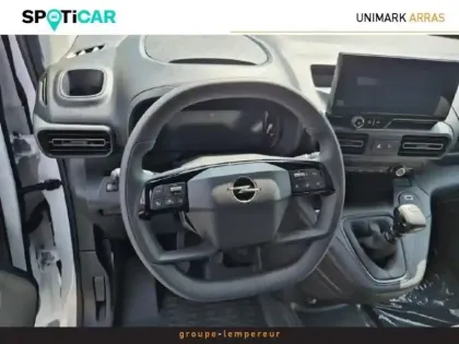 Photo 11 Opel Combo  Cargo M Diesel 100ch Pack Premium Connect