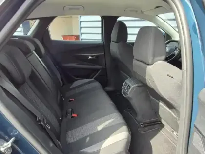 Photo 9 Peugeot 3008  1.2 PureTech 130ch S&S Style