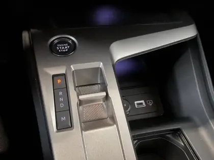 Photo 12 Peugeot 308  1.2 130 S&S Allure EAT8 I-cockpit Camera Carplay