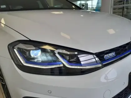 Photo 9 Volkswagen Golf  1.4 TSI 204ch Hybride Rechargeable GTE DSG6 Euro6d-T 5p 8cv