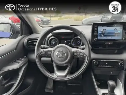 Photo 8 Toyota Yaris  116h Design 5p MY22