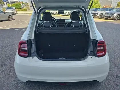 Photo 5 Fiat 500  e 95ch Pack Confort MY23