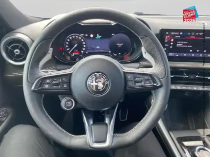 Photo 11 Alfa Romeo Tonale  1.5 Ibrida 175ch Sport Speciale TCT