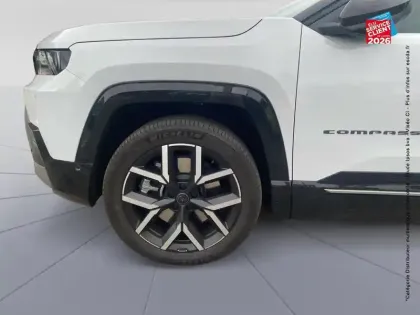 Photo 9 Jeep Compass  1.6 Turbo T4 225ch e-Hybrid Plug-in Summit BVR7