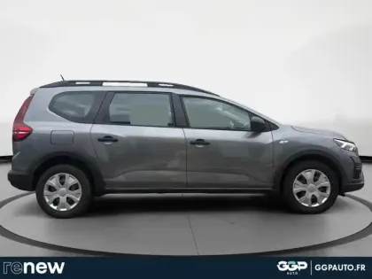 Photo 5 Dacia Jogger  1.0 TCe 110ch Essential 7 places -24