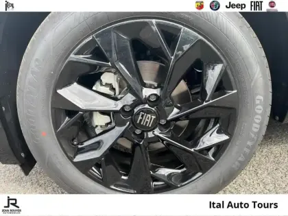 Photo 10 Fiat 600  1.2 Turbo 100ch Street
