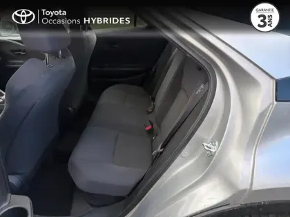 Photo 6 Toyota C-HR  1.8 Hybride 140ch Dynamic MY25