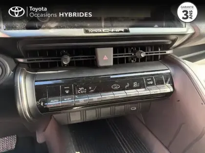 Photo 12 Toyota C-HR  1.8 Hybride 140ch Dynamic MY25