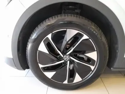 Photo 7 Volkswagen ID.4  174ch Pro 77 kWh Life Plus