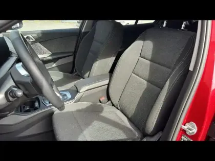 Photo 14 BMW Serie 1 Série 1 116A 122ch M Sport Design DKG7