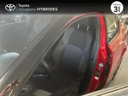 Photo 10 Toyota C-HR  1.8 Hybride 122ch Design E-CVT