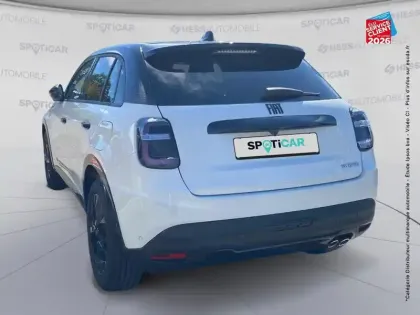 Photo 7 Fiat 600  1.2 Hybrid Turbo 145ch Sport eDCT6