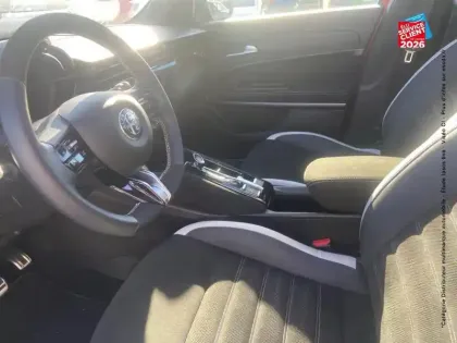 Photo 14 Alfa Romeo Junior  1.2 Ibrida 145ch Sport Speciale e-DCT6