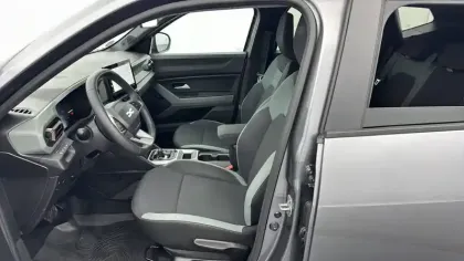 Photo 9 Dacia Duster  Hybrid 140