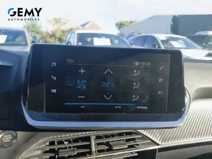 Photo 17 Peugeot 208  Electrique 50 kWh 136ch