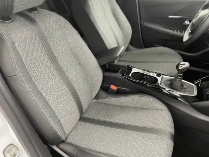 Photo 26 Peugeot 208  100 S&S BVM6