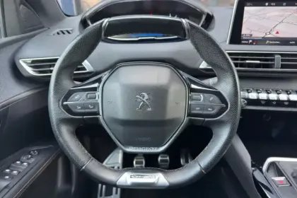 Photo 16 Peugeot 3008  Puretech 130ch S&S BVM6