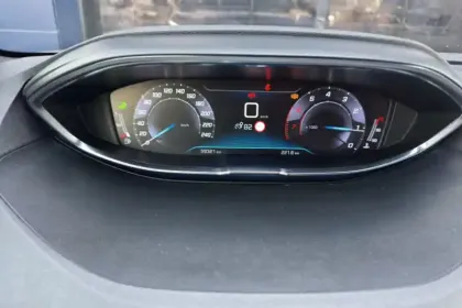 Photo 17 Peugeot 3008  Puretech 130ch S&S BVM6