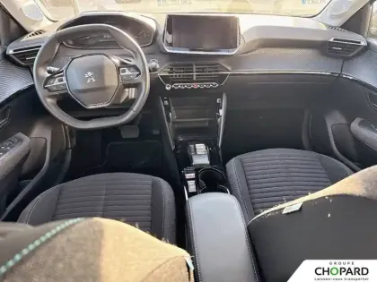 Photo 14 Peugeot 208  Electrique 50 kWh 136ch